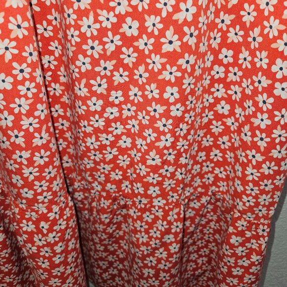 Old Navy Woman Size L Baby Doll Y2K Sundress Floral Print Midi  Smocked Back - Picture 3 of 7